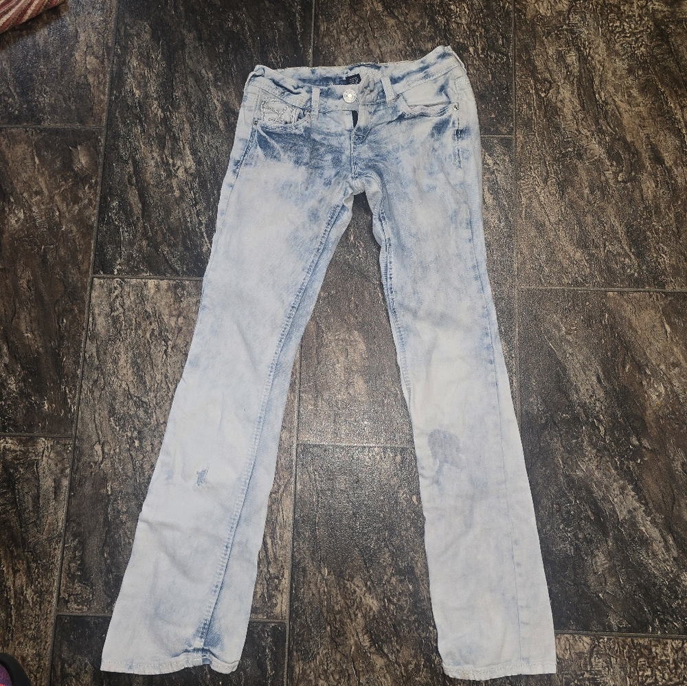 Chic Light Blue Flare Jeans for Women